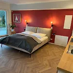 #8 Ommi Kese See-suite Fd Sauna Hund Terrasse Apartment Olpe