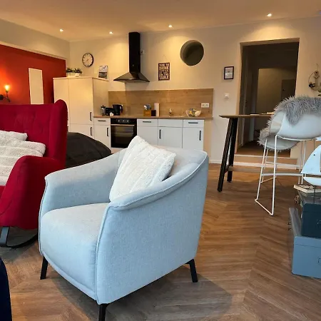 #8 Ommi Kese See-suite Fd Sauna Hund Terrasse Apartamento *